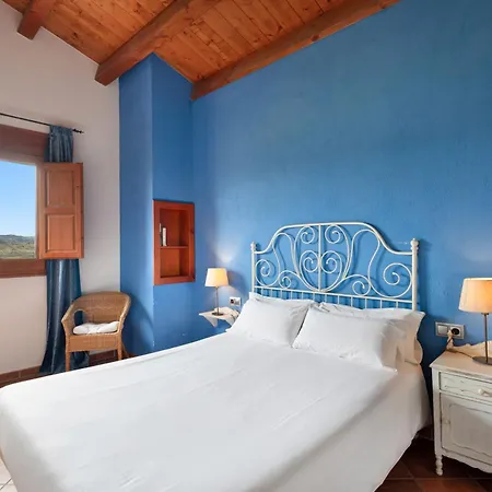 Country house La Serreta Gironella